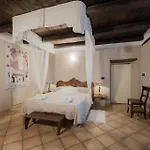 Guesthost - Dimora La Guardia - Monferrato Dream Villa *