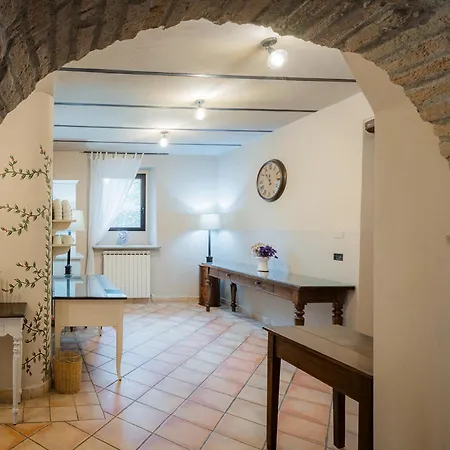 Guesthost - Dimora La Guardia - Monferrato Dream