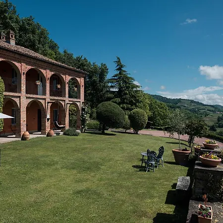 Guesthost - Dimora La Guardia - Monferrato Dream Monastero Bormida