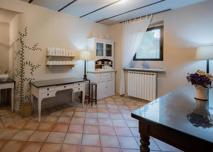 Guesthost - Dimora La Guardia - Monferrato Dream Willa Monastero Bormida
