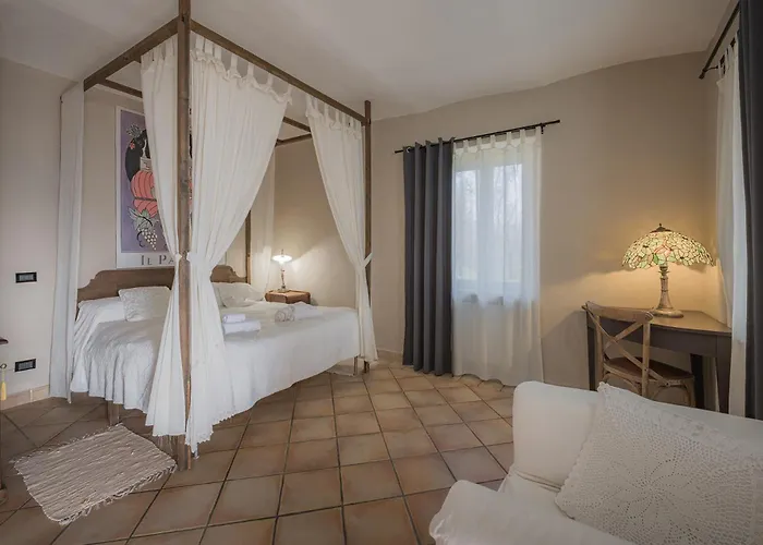 Guesthost - Dimora La Guardia - Monferrato Dream Willa *