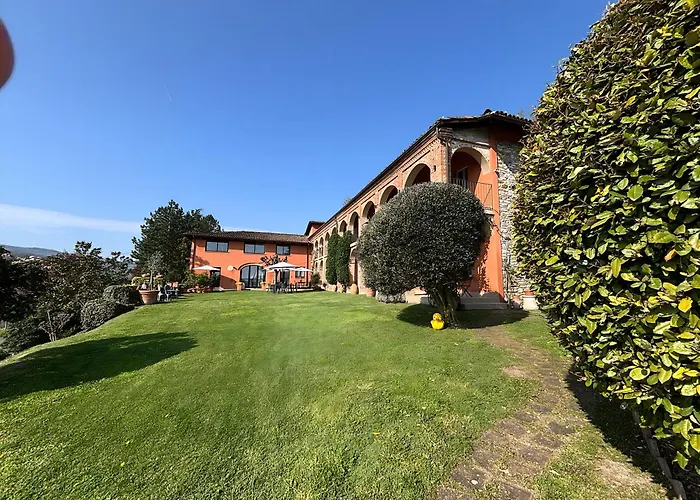 Guesthost - Dimora La Guardia - Monferrato Dream Villa *